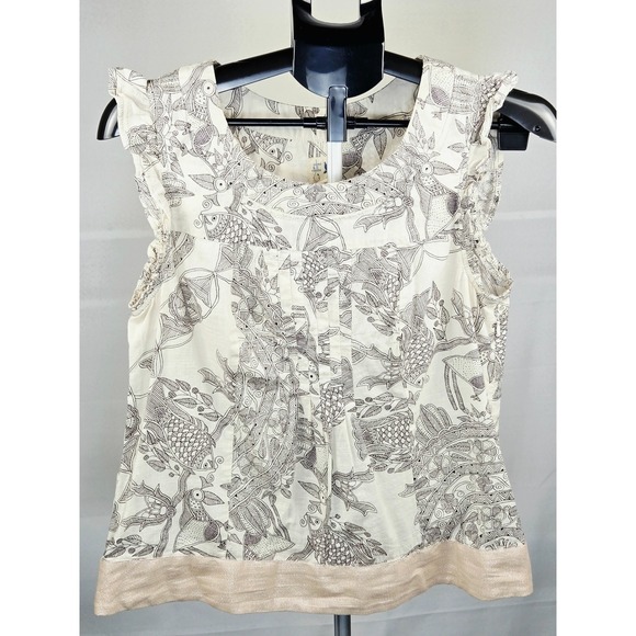 Edme & Esyllte Tops - Anthropologie Edme & Esyllte Romantic Flutter Sleeve Bird Print Top,‎ Size 6